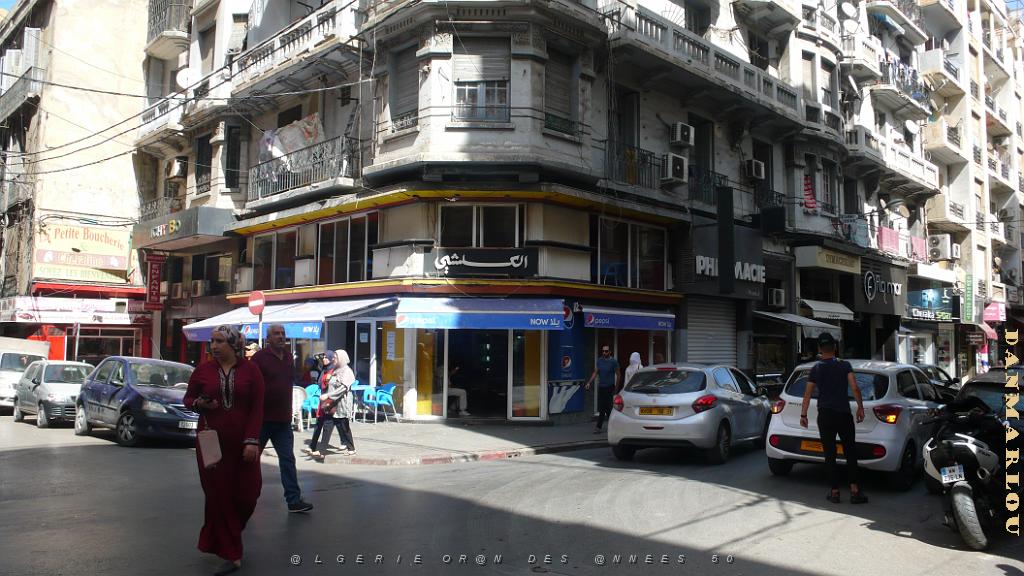 P1150708 Le Clichy.JPG